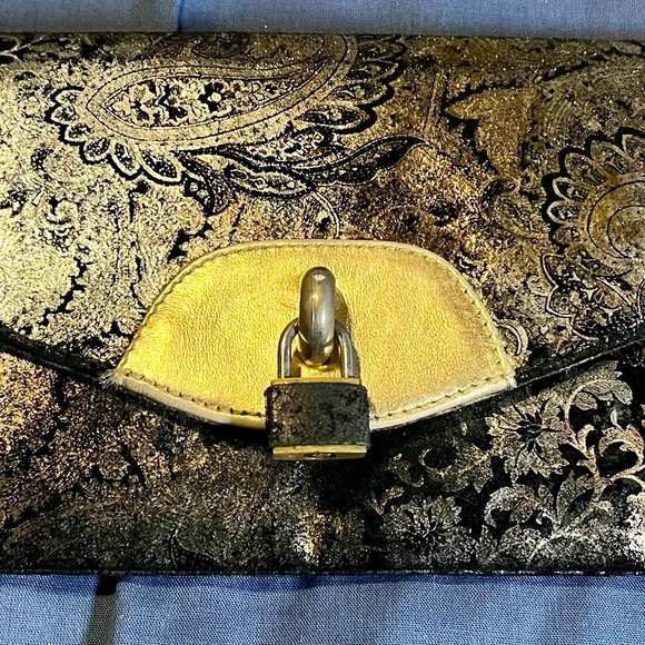 MISS MAK VINTAGE CLUTCH - Picture 3 of 11